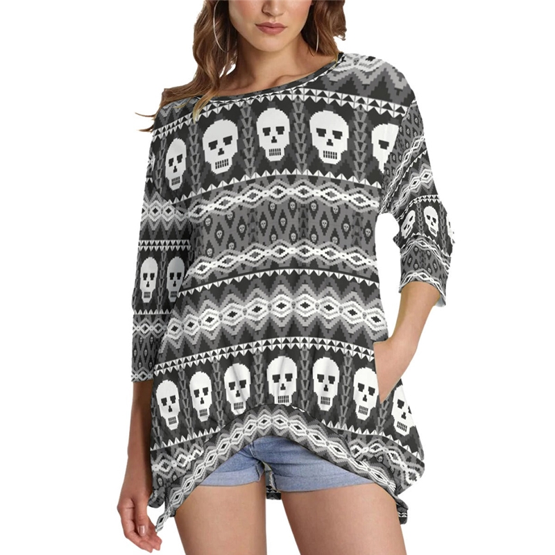 Loose Fit Skull Print Women's Sweatshirt